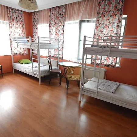 Hostel Deeps