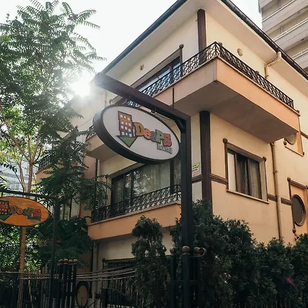 Hostel Deeps
