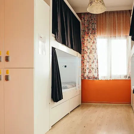 Hostal Deeps *